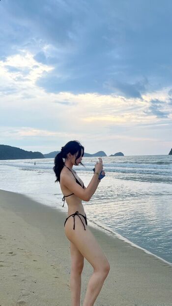 Reiqi chua page leaked private photo uncensored HD quality