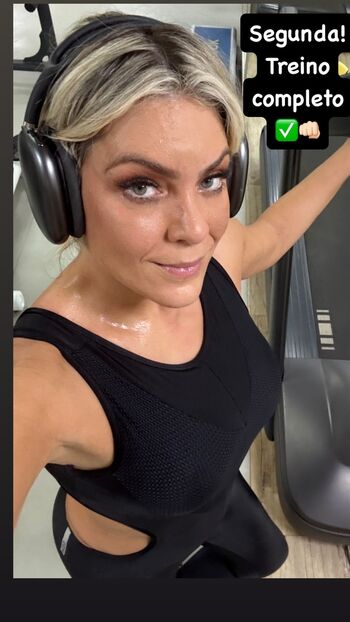 Renata fan leaked private photo uncensored HD quality