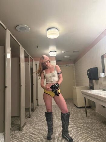 Rhian teasdale page leaked private photo uncensored HD quality