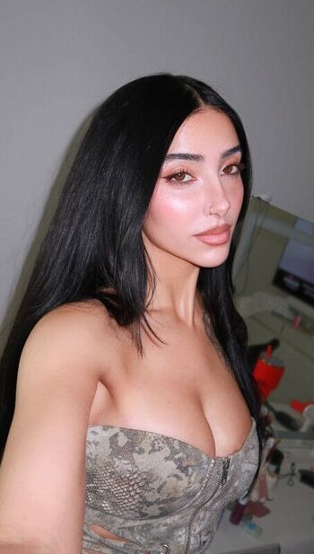 Rose zara  page leaked private photo uncensored HD quality