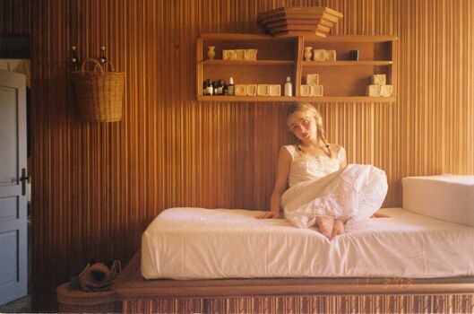 Sabrina carpenter  page leaked private photo uncensored HD quality