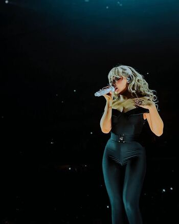 Sabrina carpenter  page leaked private photo uncensored HD quality