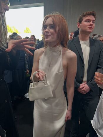 Sadie sink page leaked private photo uncensored HD quality