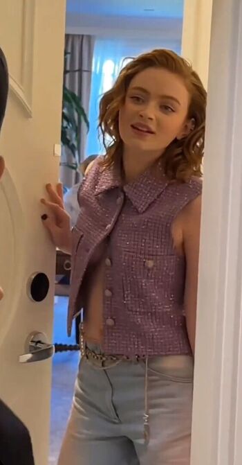 Sadie sink leaked private photo uncensored HD quality