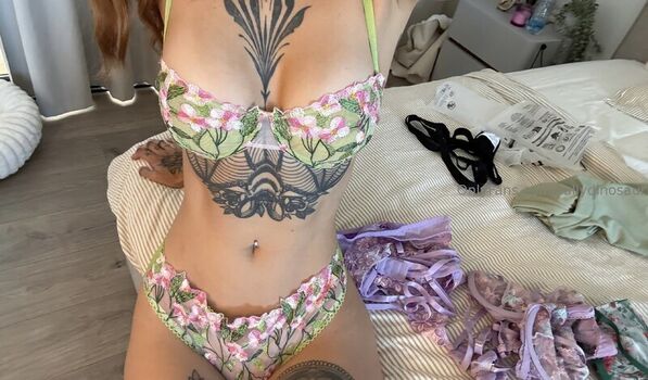 Sallydinosaur  page leaked private photo uncensored HD quality