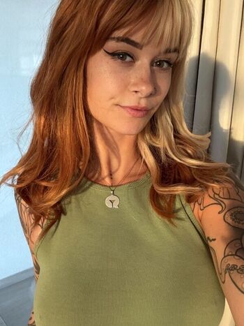 Sallydinosaur  page leaked private photo uncensored HD quality