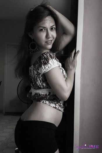 Sapphire young leaked private photo uncensored HD quality