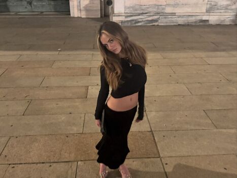 Sarabella harris page leaked private photo uncensored HD quality