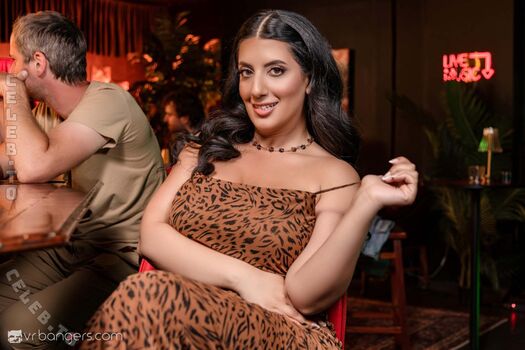 Sarah arabic leaked private photo uncensored HD quality
