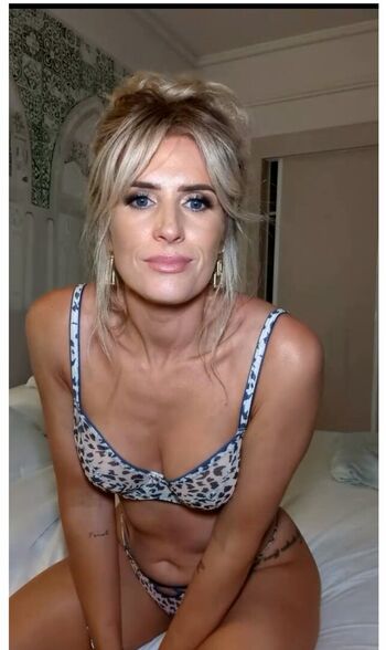 Sarah jayne dunn leaked private photo uncensored HD quality