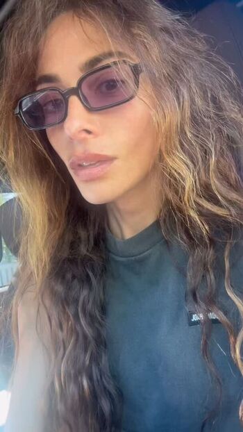 Sarah shahi page leaked private photo uncensored HD quality