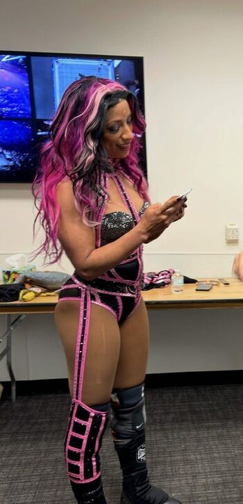 Sasha banks page leaked private photo uncensored HD quality