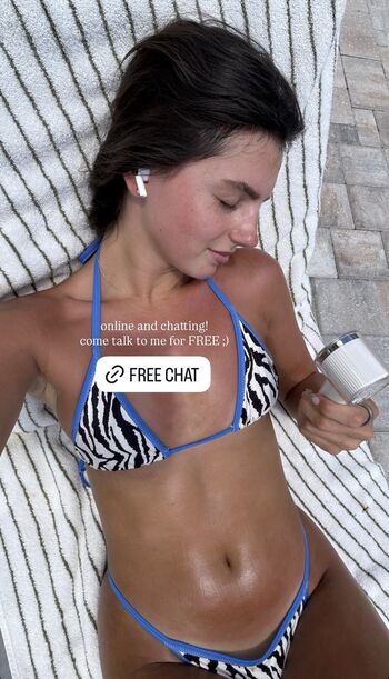 Savannah demers leaked private photo uncensored HD quality