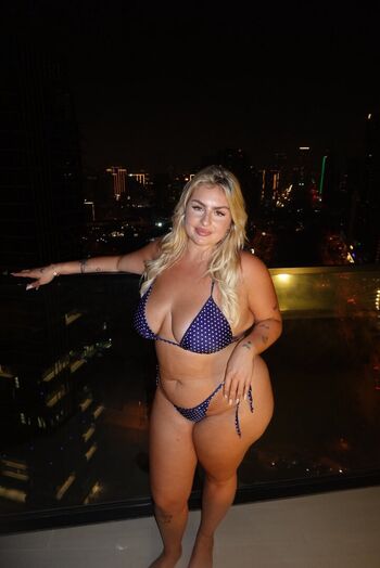 Schepenslaura leaked private photo uncensored HD quality