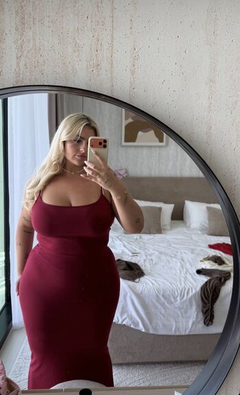 Schepenslaura leaked private photo uncensored HD quality
