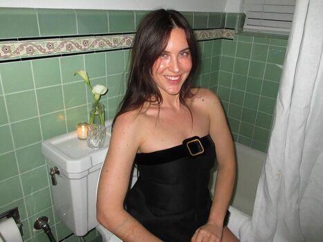 Scout larue willis page leaked private photo uncensored HD quality