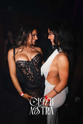 See through page leaked private photo uncensored HD quality