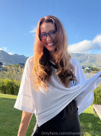 Shannon elizabeth page leaked private photo uncensored HD quality