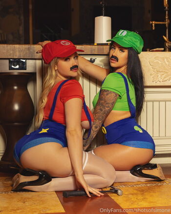 Shotsofsimone leaked private photo uncensored HD quality