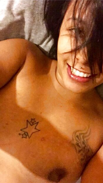 Show your girlfriend page leaked private photo uncensored HD quality