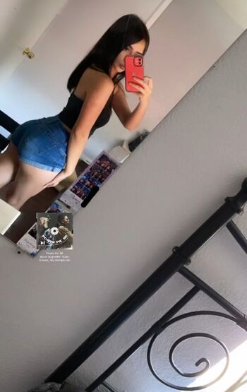 Sillyamberr leaked private photo uncensored HD quality