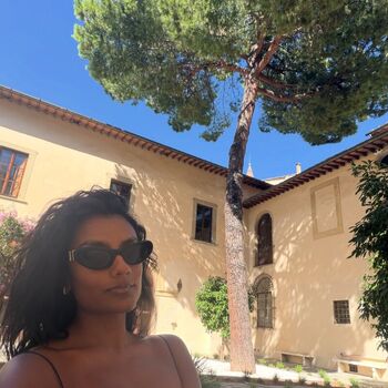 Simone ashley leaked private photo uncensored HD quality