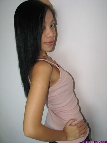 Skinnyasian leaked private photo uncensored HD quality