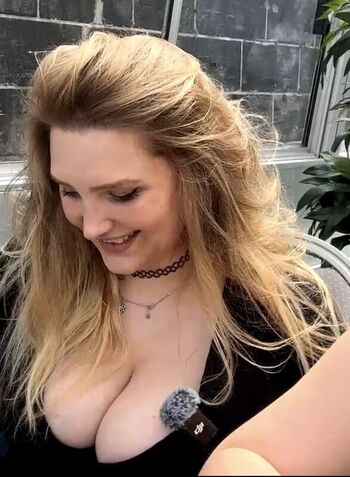 Smashlunatic page leaked private photo uncensored HD quality