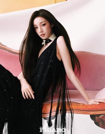 Song yuqi page leaked private photo uncensored HD quality