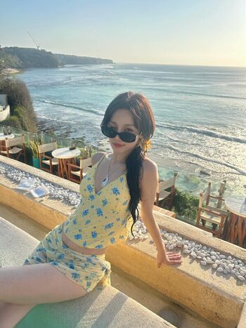 Song yuqi page leaked private photo uncensored HD quality