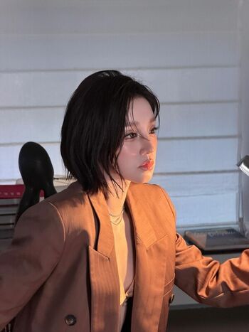 Song yuqi page leaked private photo uncensored HD quality