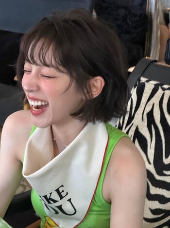 Song yuqi page leaked private photo uncensored HD quality