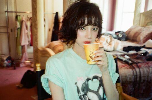 Song yuqi page leaked private photo uncensored HD quality