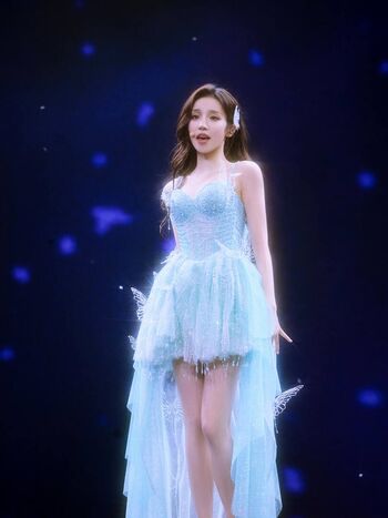 Song yuqi page leaked private photo uncensored HD quality