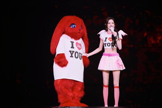 Song yuqi page leaked private photo uncensored HD quality