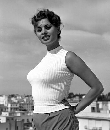 Sophialoren leaked private photo uncensored HD quality