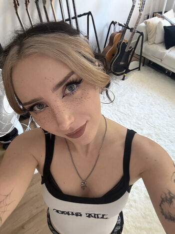 Sophie burrell page leaked private photo uncensored HD quality