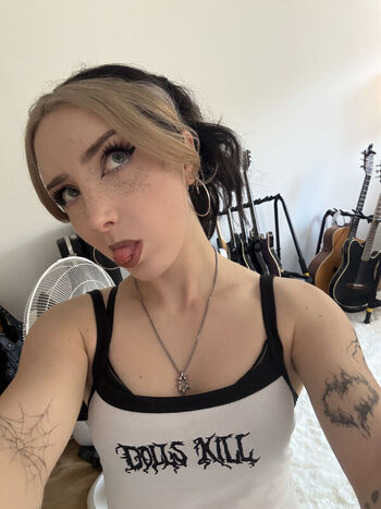 Sophie burrell page leaked private photo uncensored HD quality