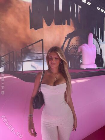 Sophie schnur page leaked private photo uncensored HD quality