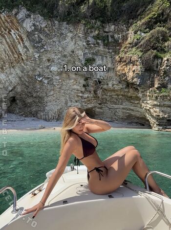 Sophie schnur page leaked private photo uncensored HD quality