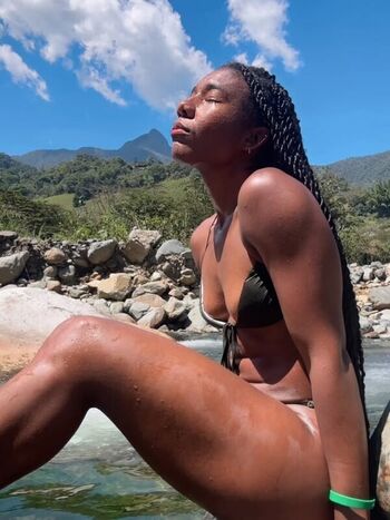 Soyninny leaked private photo uncensored HD quality