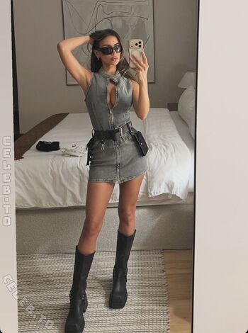 Sssniperwolf  page leaked private photo uncensored HD quality