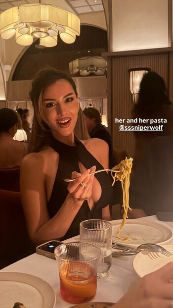 Sssniperwolf  page leaked private photo uncensored HD quality