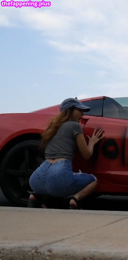 Sssniperwolf / leaked private photo uncensored HD quality