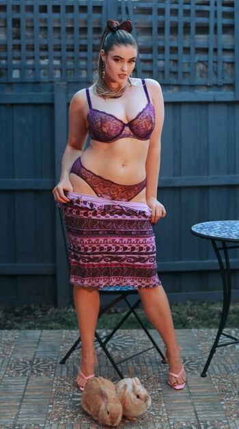 Stefania ferrario  page leaked private photo uncensored HD quality