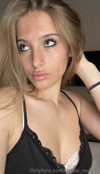 Stellas secret  page leaked private photo uncensored HD quality