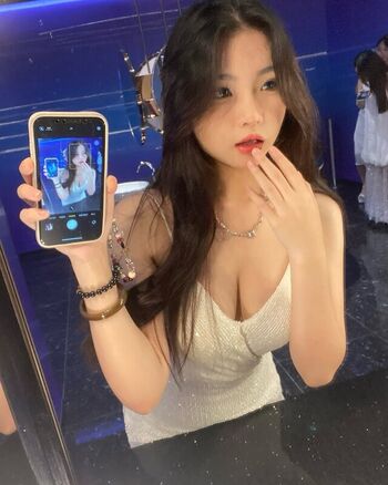 Stephanie chua page leaked private photo uncensored HD quality