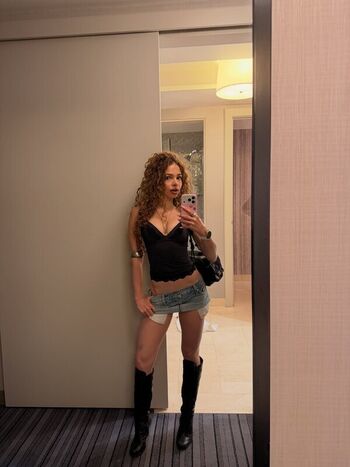 Sunday kalo page leaked private photo uncensored HD quality