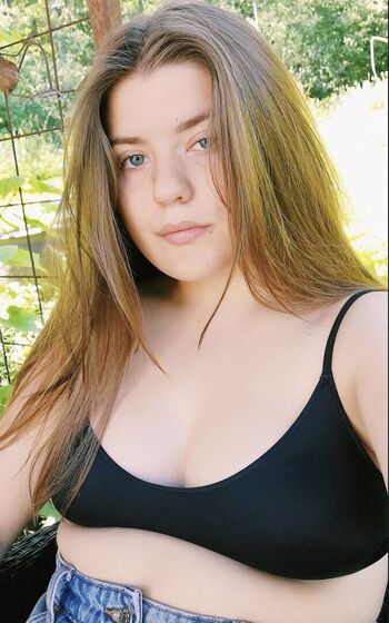 Swedish girls leaked private photo uncensored HD quality