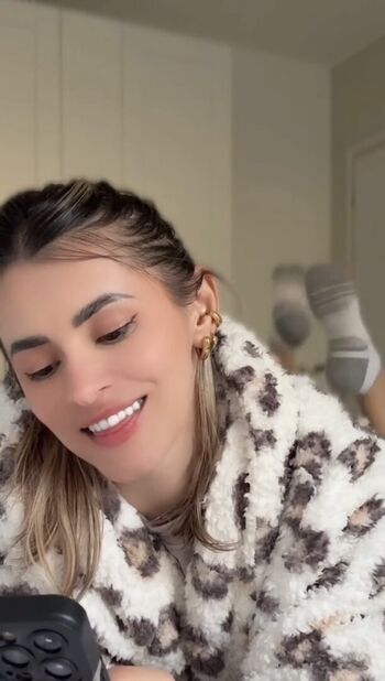 Sweet girl page leaked private photo uncensored HD quality